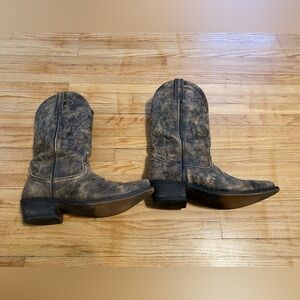 Rockin Country Men's Brown Pointed Toe Leather Cowboy Western Boots Size 8.5